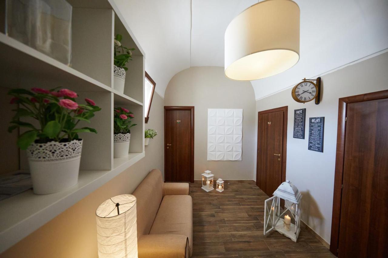 Le Terrazze B&B Pulsano Eksteriør bilde